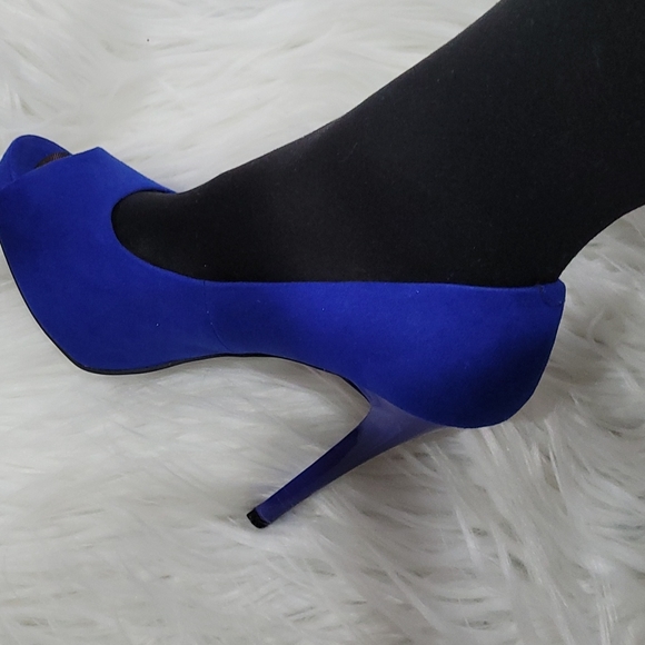 💙Guess suede blue shoes- size 6 - Picture 6 of 10
